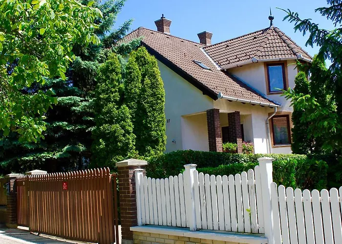 Apartament Rozsahaz *